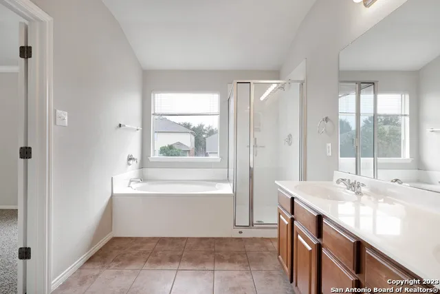 735 PARK PT San Antonio, TX 78253