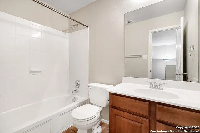 735 PARK PT San Antonio, TX 78253
