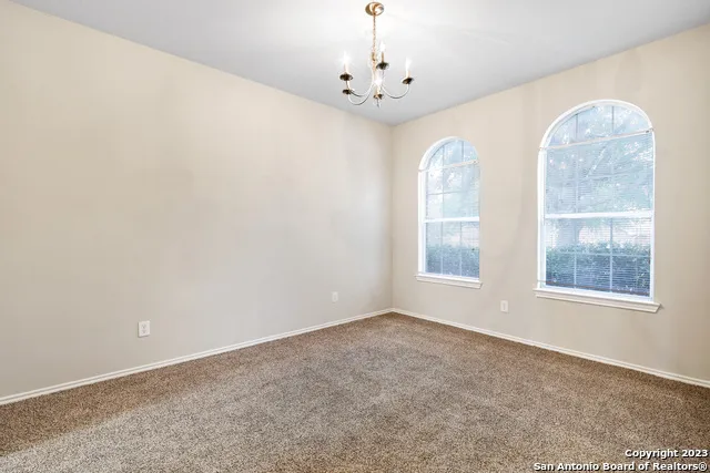 735 PARK PT San Antonio, TX 78253