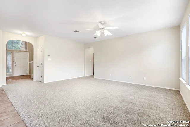 735 PARK PT San Antonio, TX 78253