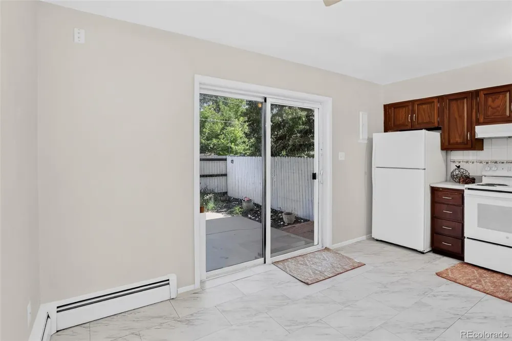 956 S Iola Street Aurora, CO 80012