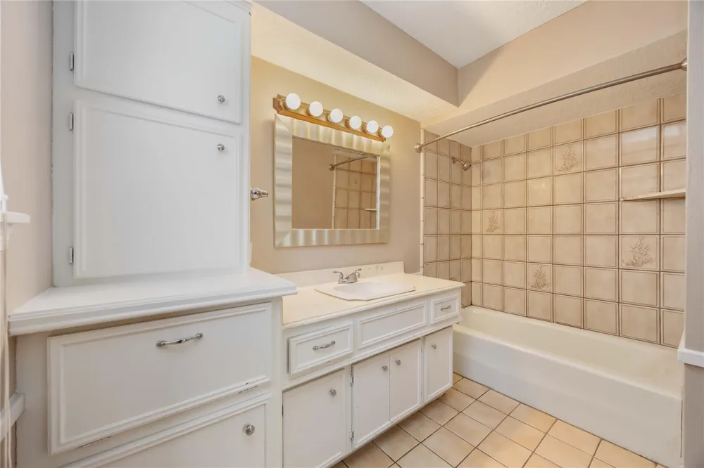 5411 Mossy Timbers Drive Humble, TX 77346