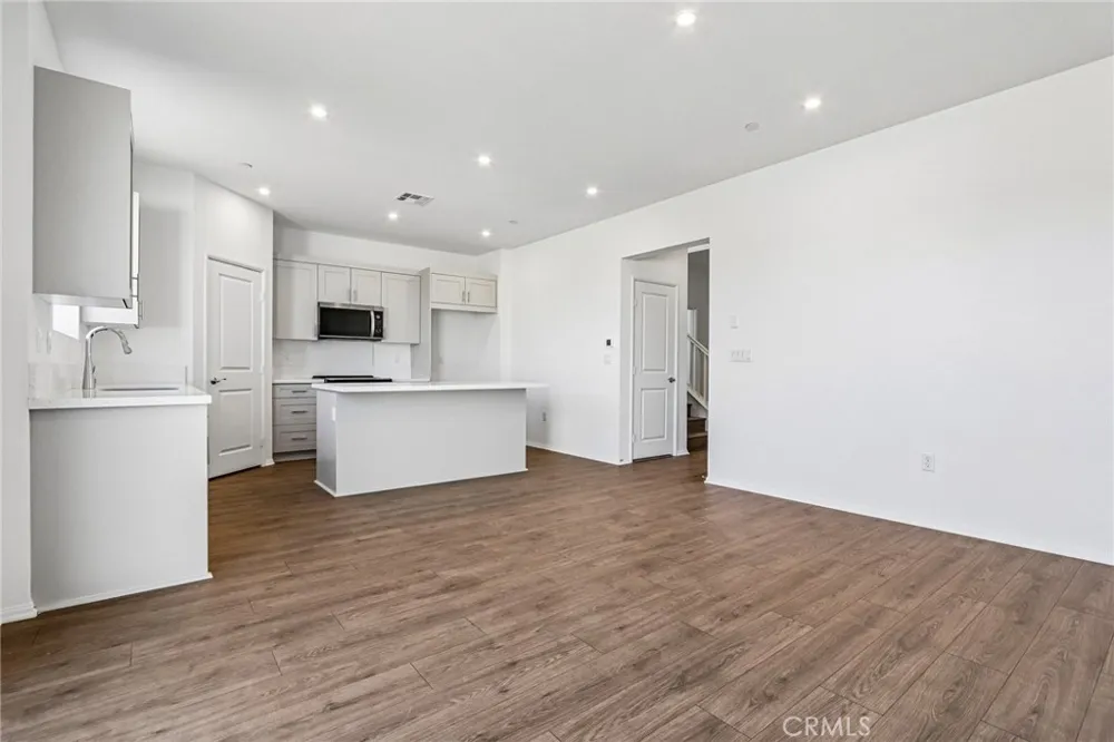 27207 Stardust Avenue Moreno Valley, CA 92555
