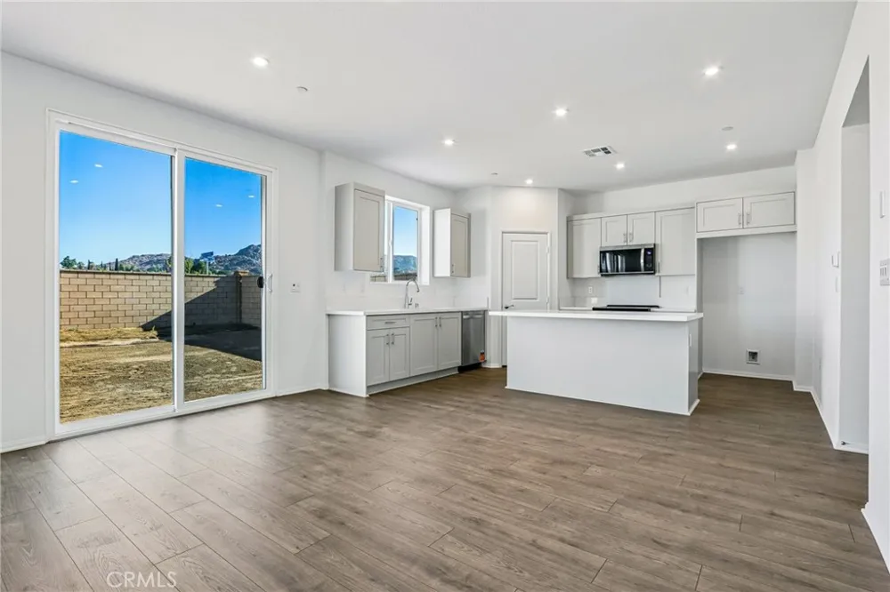 27207 Stardust Avenue Moreno Valley, CA 92555