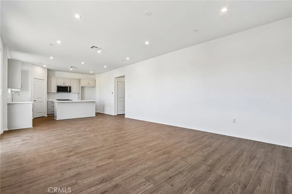 27207 Stardust Avenue Moreno Valley, CA 92555