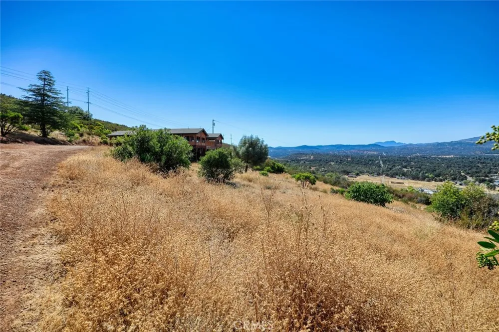 16000 Polk Clearlake, CA 95422