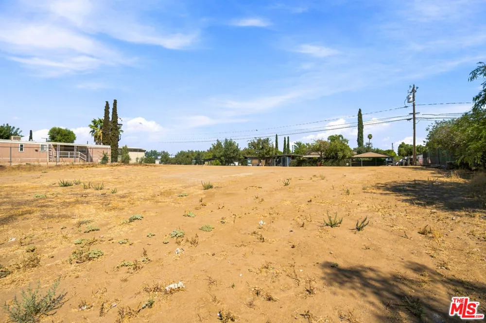 21715 Perry St Perris, CA 92570