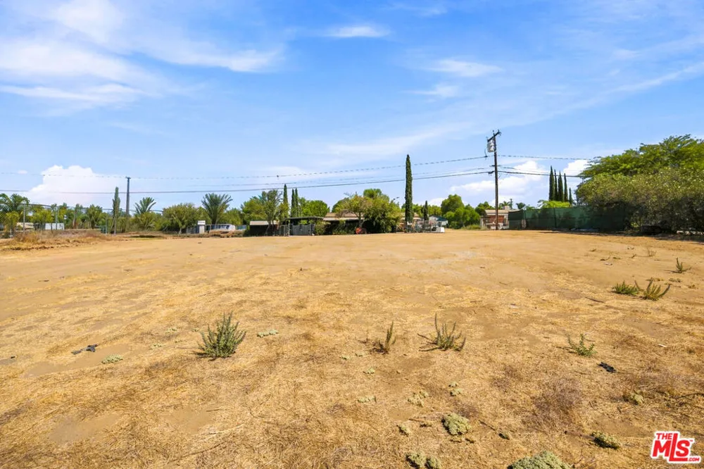 21715 Perry St Perris, CA 92570