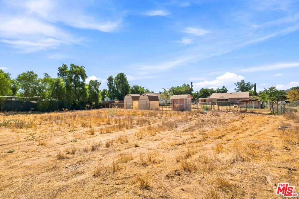 21715 Perry St Perris, CA 92570