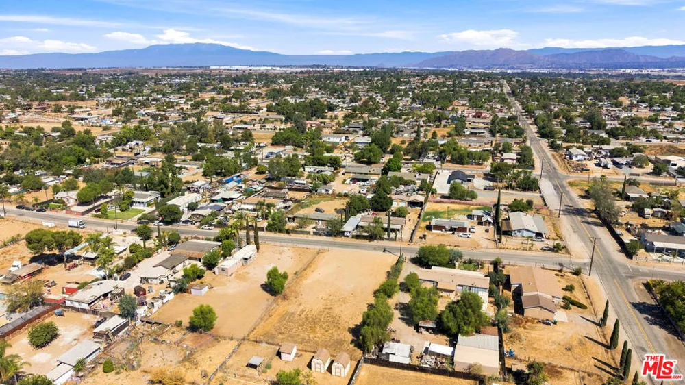 21715 Perry St Perris, CA 92570