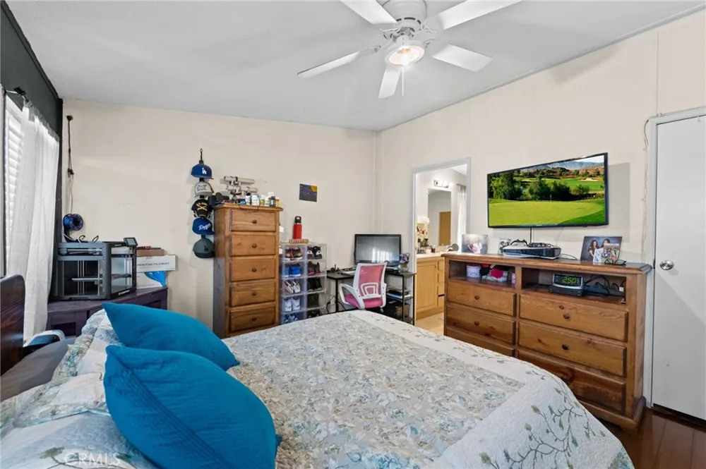 1700 South Glendora Ave #9 Glendora, CA 91740