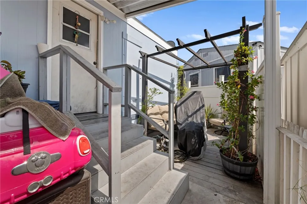1700 South Glendora Ave #9 Glendora, CA 91740
