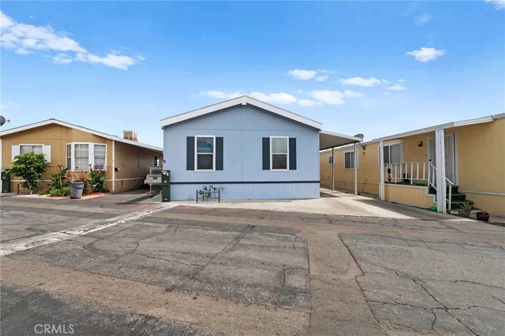 1700 South Glendora Ave #9 Glendora, CA 91740