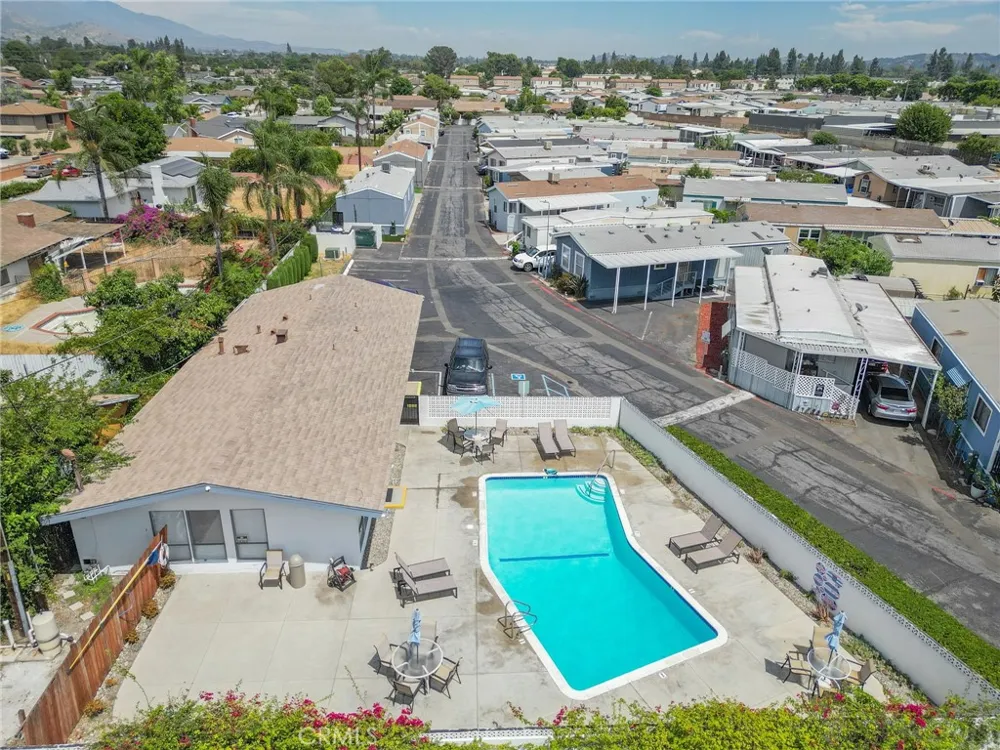 1700 South Glendora Ave #9 Glendora, CA 91740