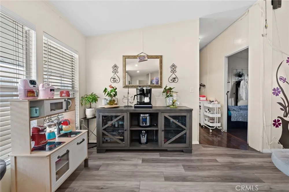 1700 South Glendora Ave #9 Glendora, CA 91740