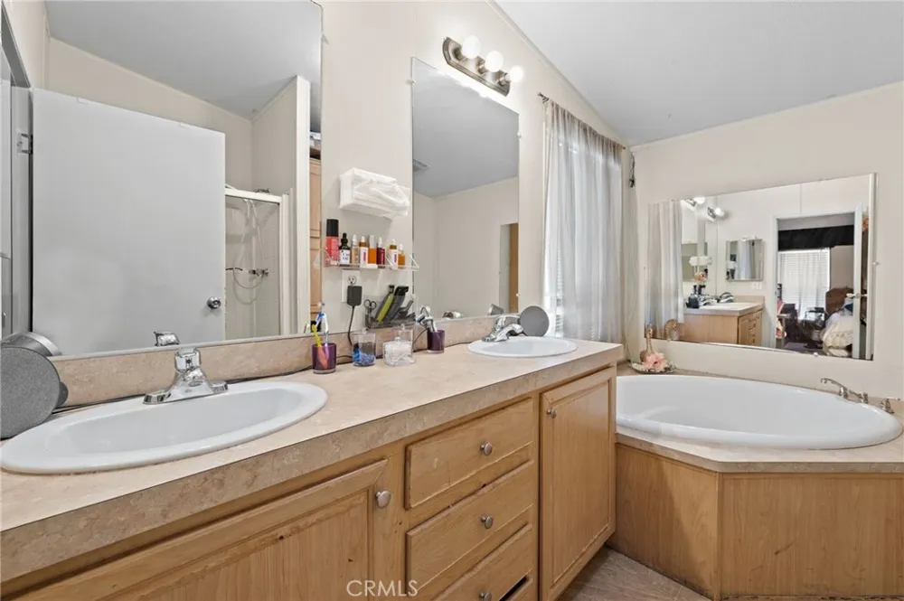 1700 South Glendora Ave #9 Glendora, CA 91740