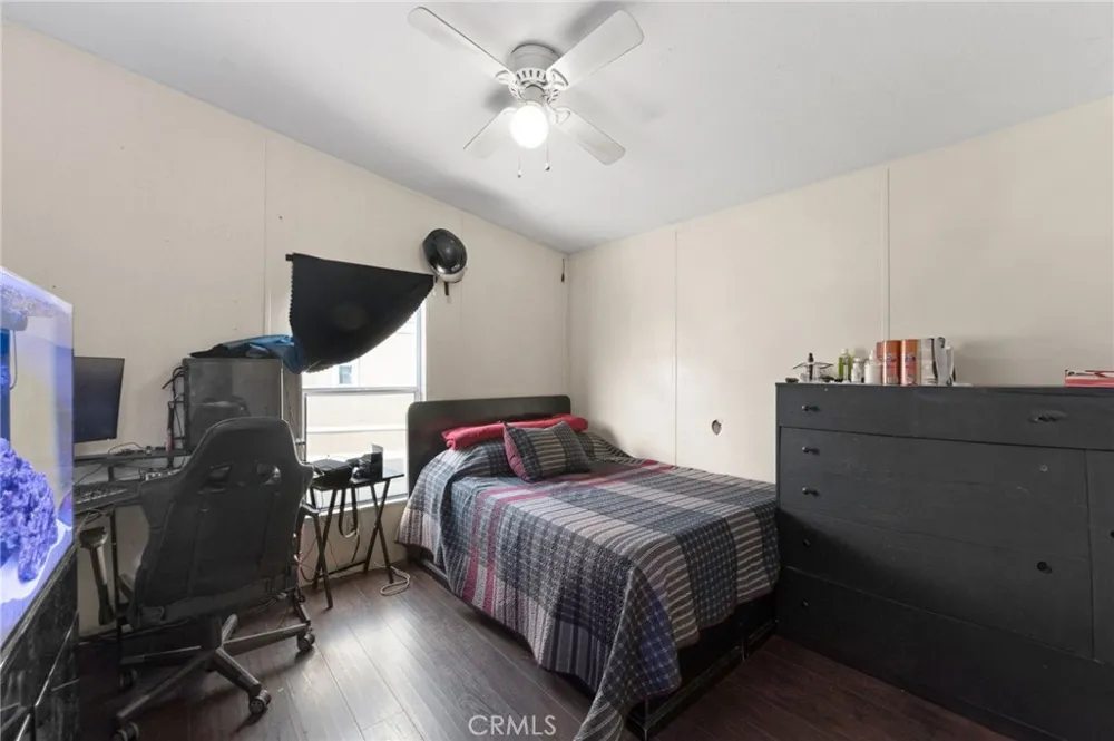 1700 South Glendora Ave #9 Glendora, CA 91740