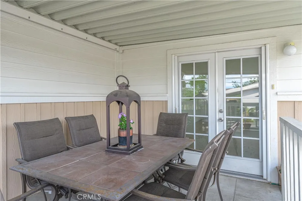 102 Pigeon Fountain Valley, CA 92708