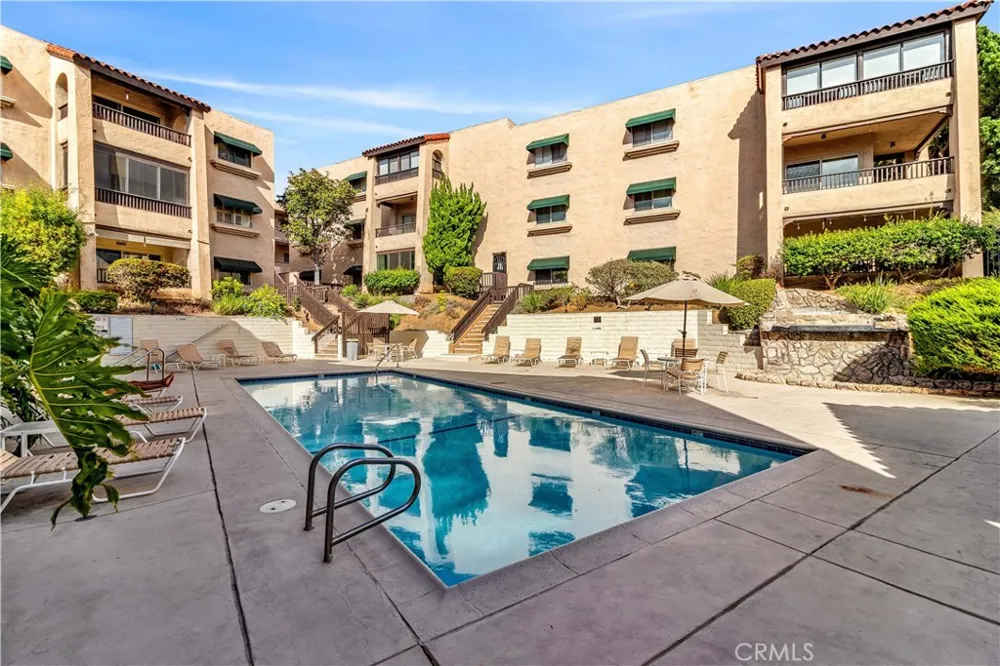 2514 Clairemont #107 San Diego, CA 92117