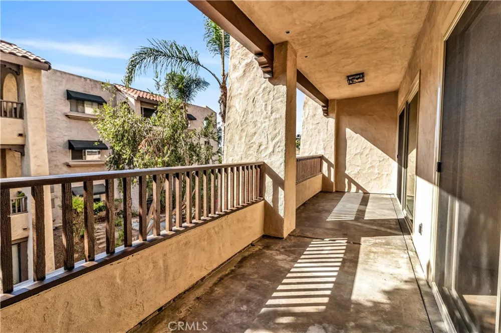 2514 Clairemont #107 San Diego, CA 92117