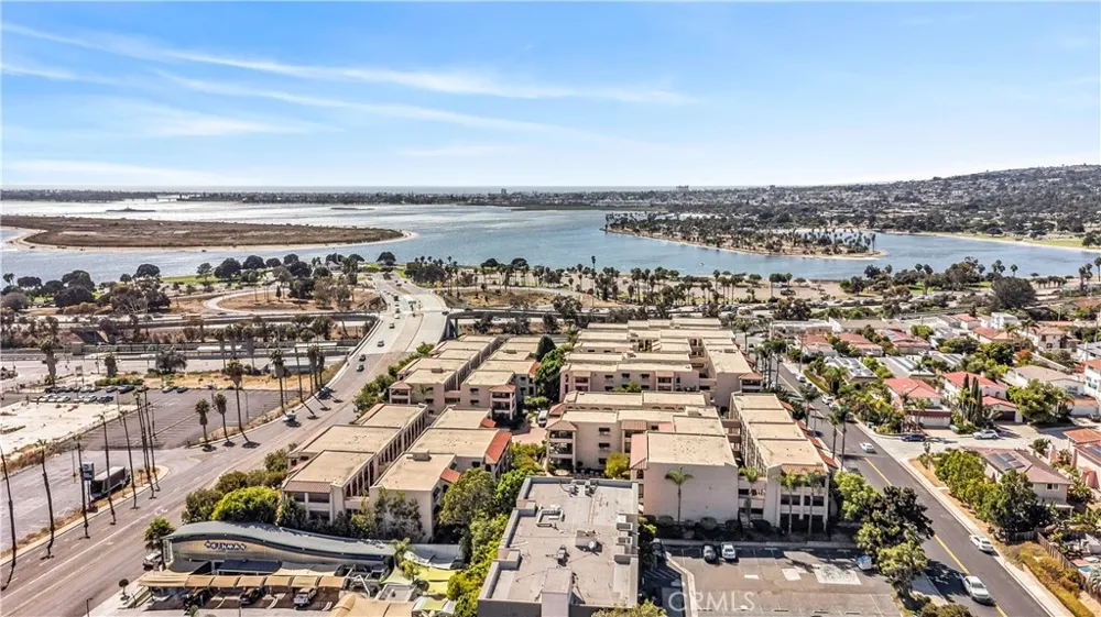 2514 Clairemont #107 San Diego, CA 92117