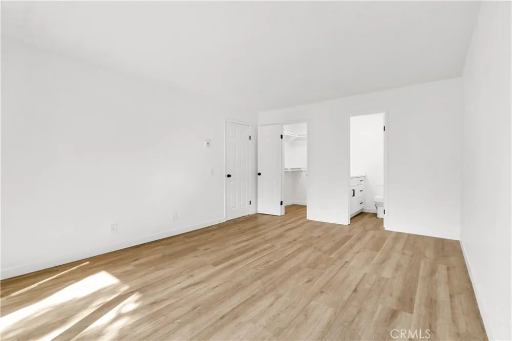 2514 Clairemont #107 San Diego, CA 92117