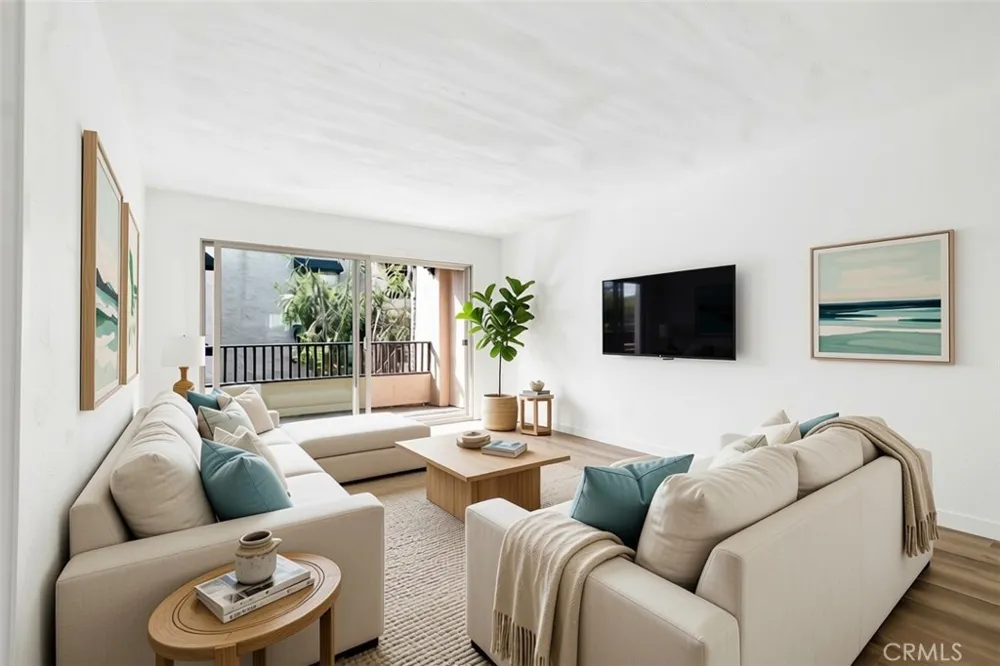 2514 Clairemont #107 San Diego, CA 92117