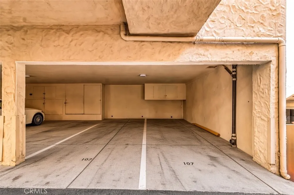 2514 Clairemont #107 San Diego, CA 92117