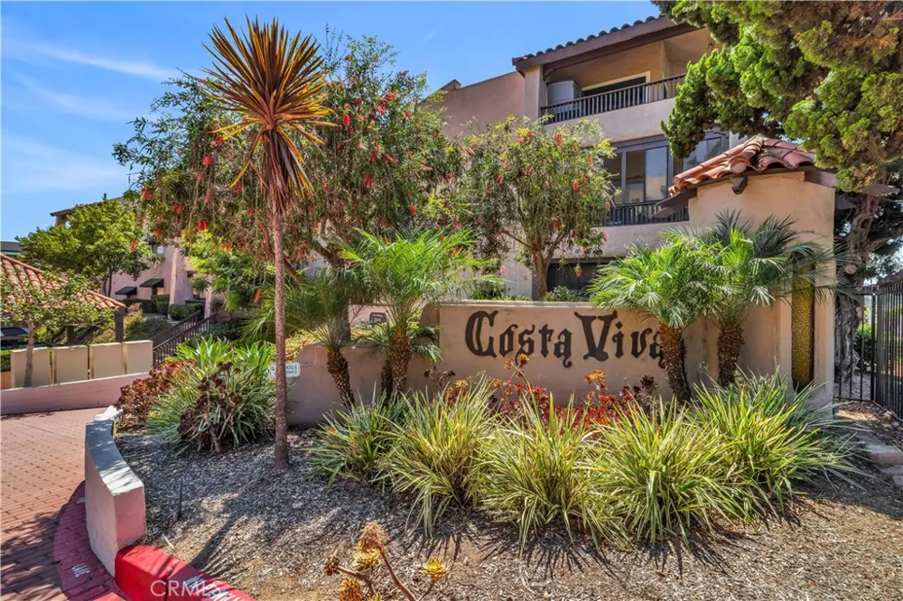 2514 Clairemont #107 San Diego, CA 92117