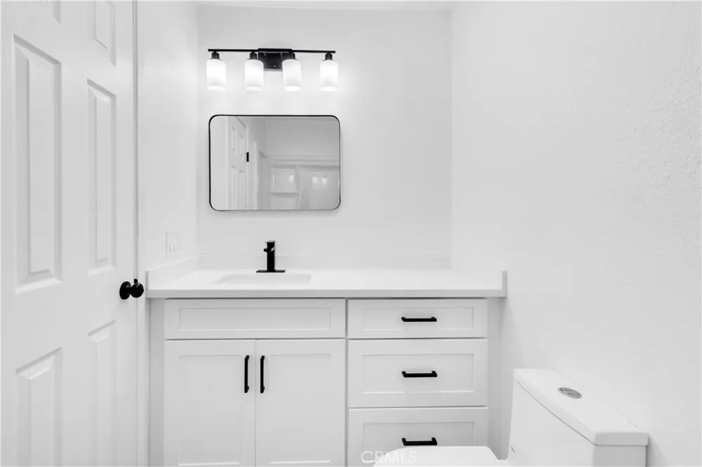 2514 Clairemont #107 San Diego, CA 92117