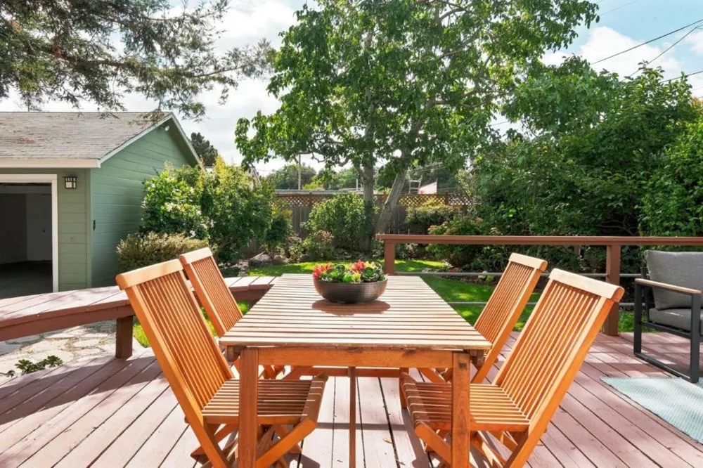 710 7th Avenue Redwood City, CA 94063