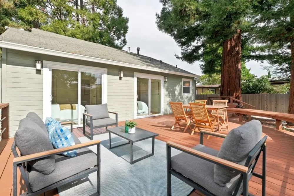 710 7th Avenue Redwood City, CA 94063