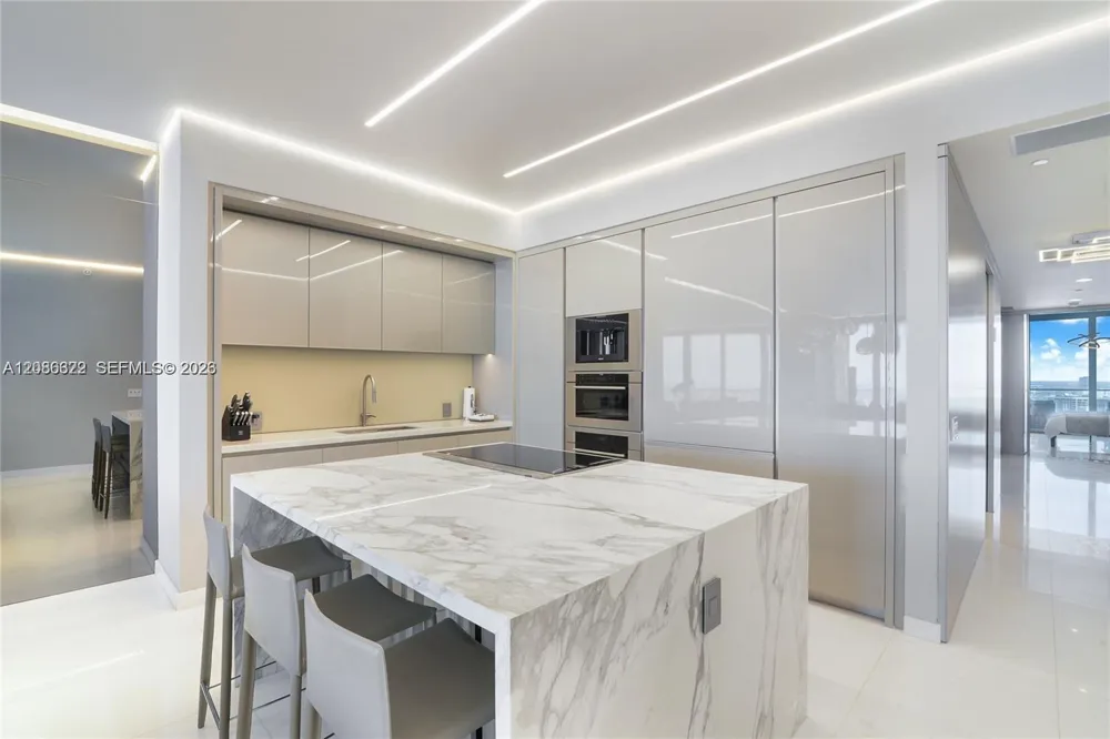 18975 Collins Ave #3102 Sunny Isles Beach, FL 33160