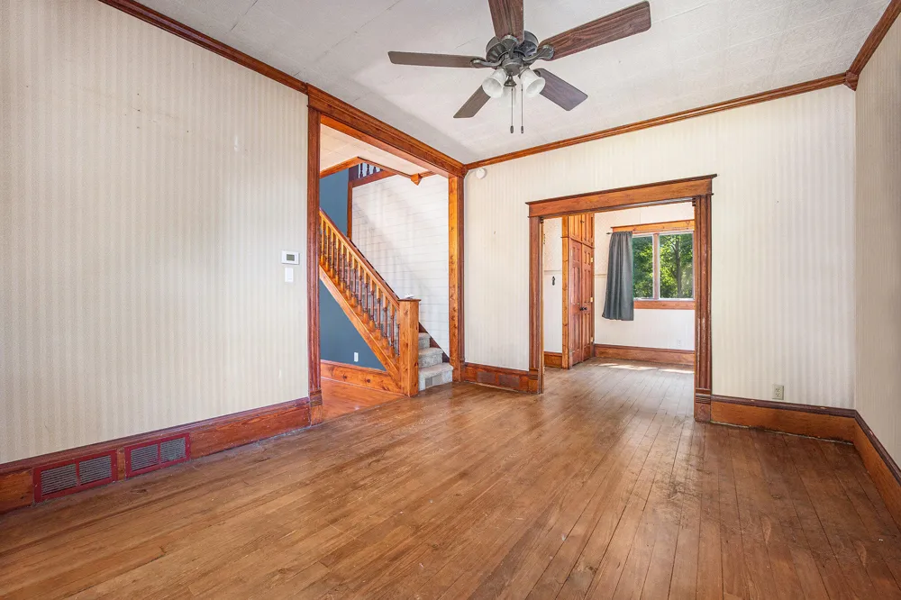 612 Barnard Street Greenville, MI 48838