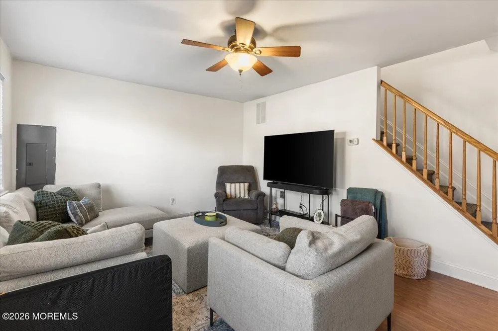 78 Greenwood Loop Road Brick, NJ 08724