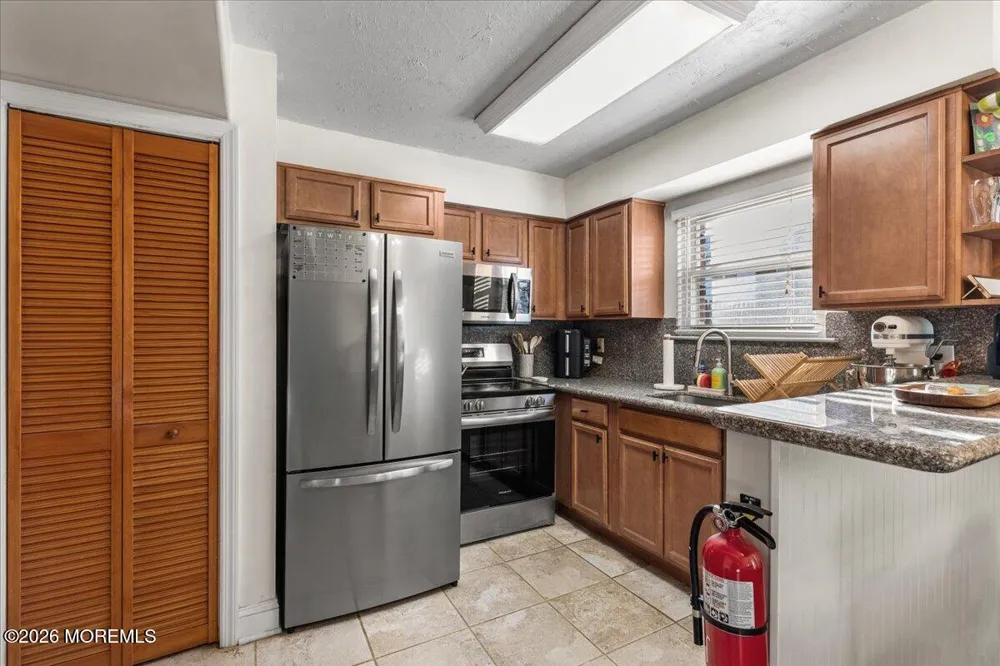 78 Greenwood Loop Road Brick, NJ 08724