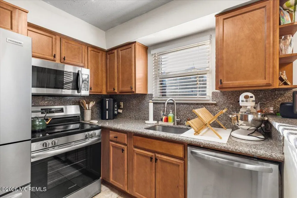 78 Greenwood Loop Road Brick, NJ 08724
