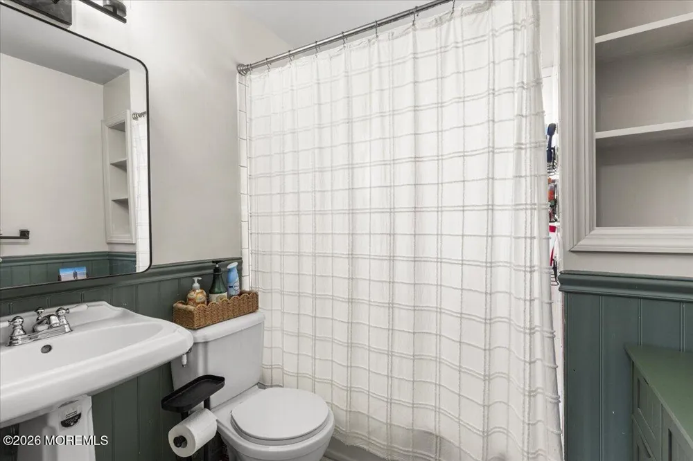 78 Greenwood Loop Road Brick, NJ 08724