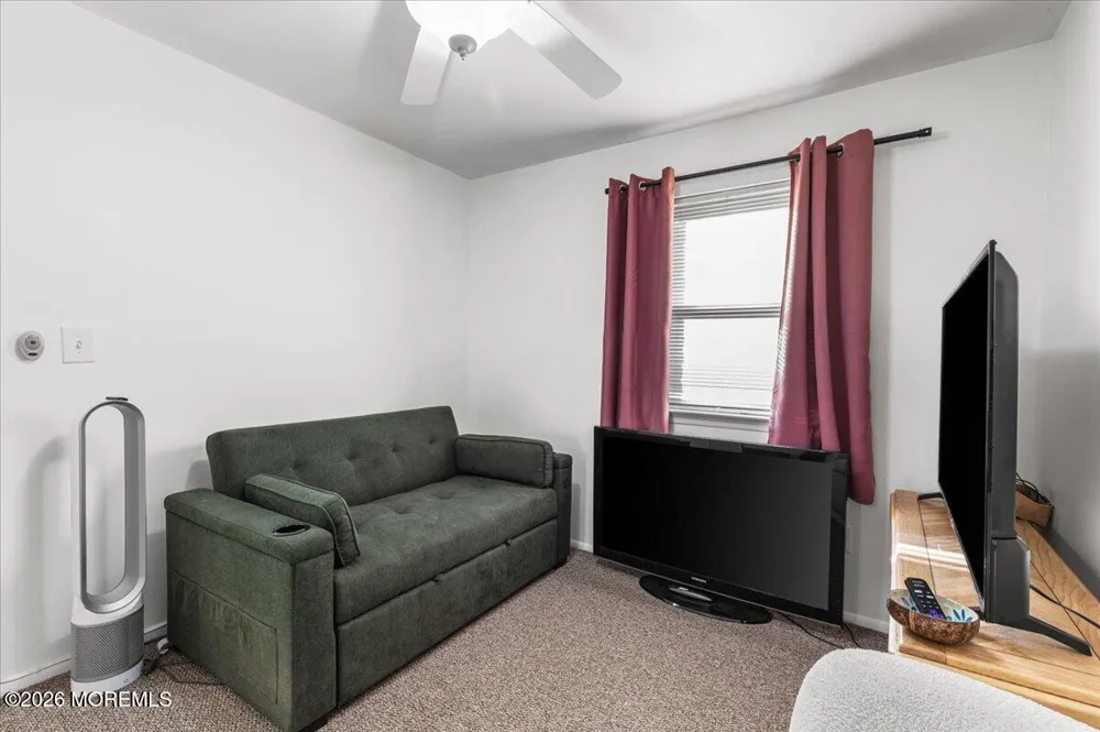 78 Greenwood Loop Road Brick, NJ 08724