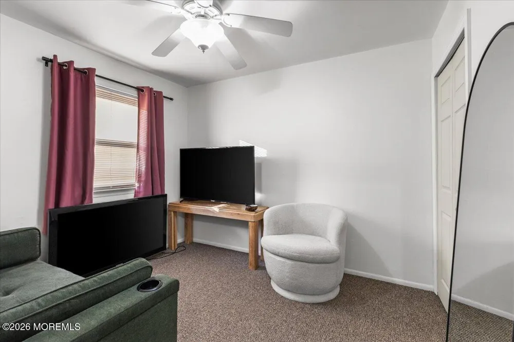 78 Greenwood Loop Road Brick, NJ 08724