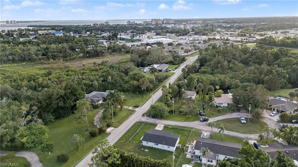 138 Brooks Road North Fort Myers, FL 33917