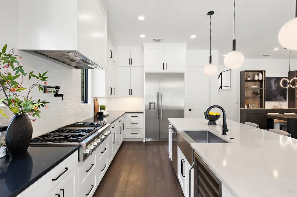 6003 Grover Avenue Austin, TX 78757