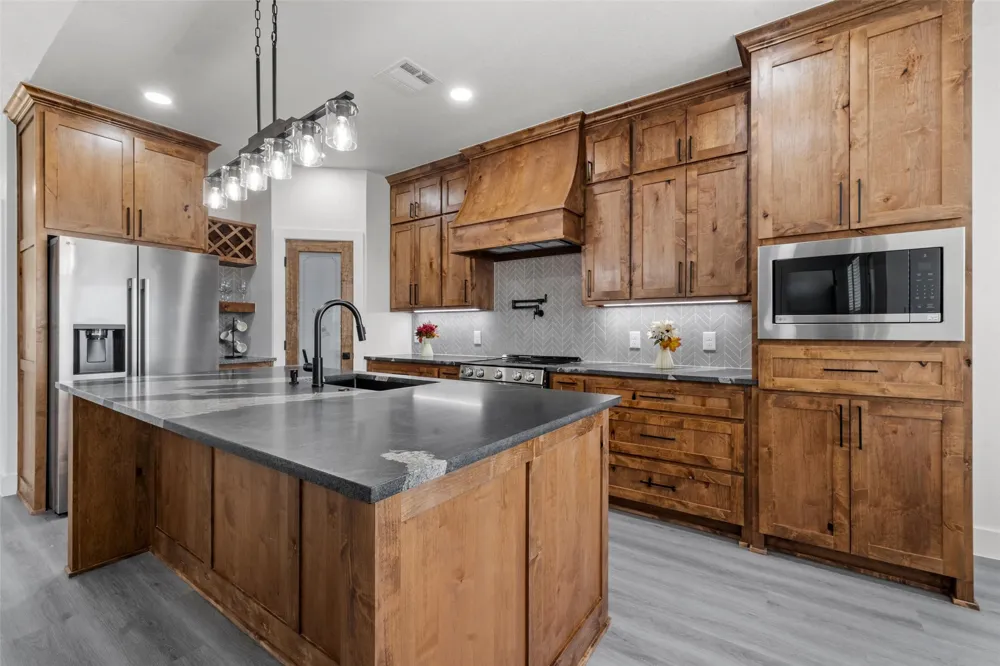 302 Johnson Street McGregor, TX 76657