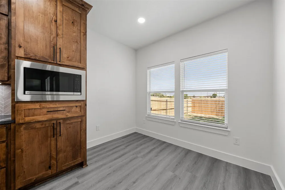 302 Johnson Street McGregor, TX 76657
