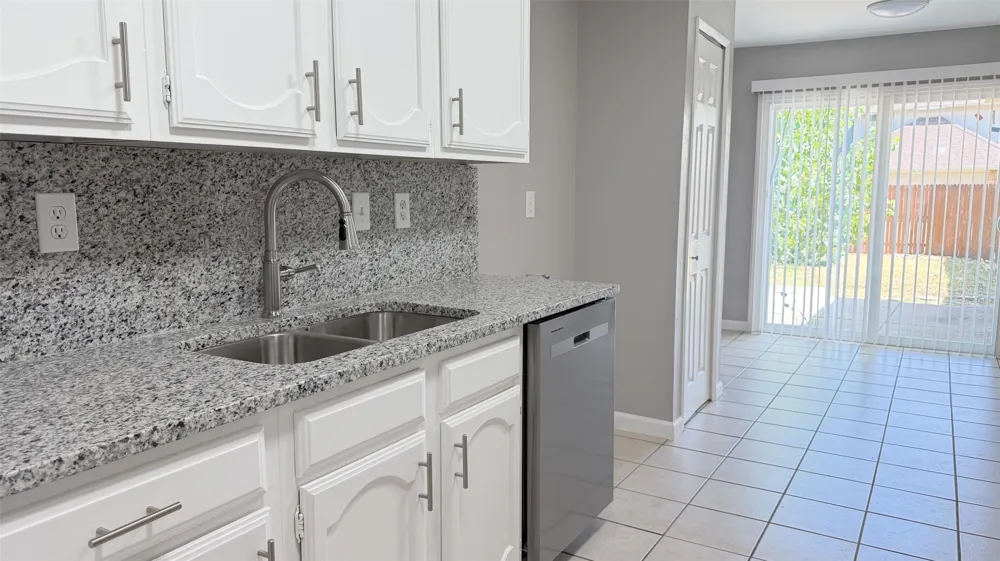445 Sandy Knoll Drive Coppell, TX 75019