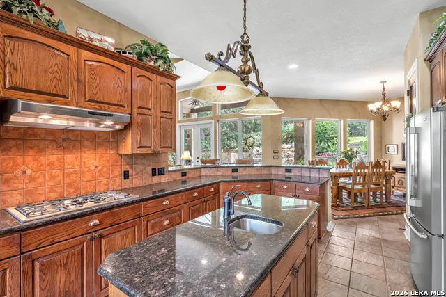 302 Cotton Cloud San Antonio, TX 78260