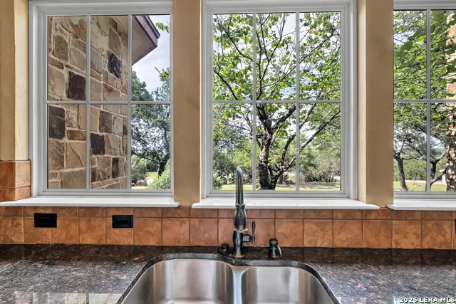 302 Cotton Cloud San Antonio, TX 78260