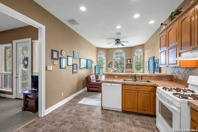 302 Cotton Cloud San Antonio, TX 78260