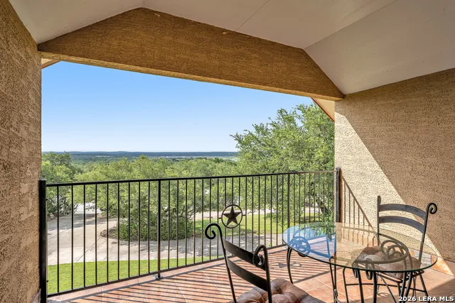 302 Cotton Cloud San Antonio, TX 78260