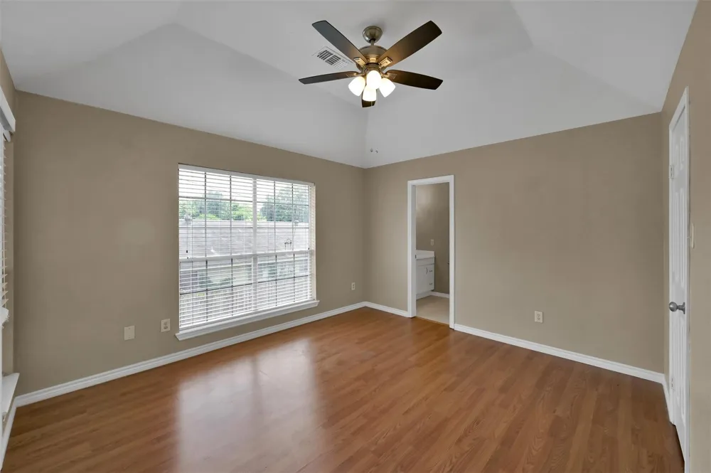 1141 Lovett Street Tomball, TX 77375